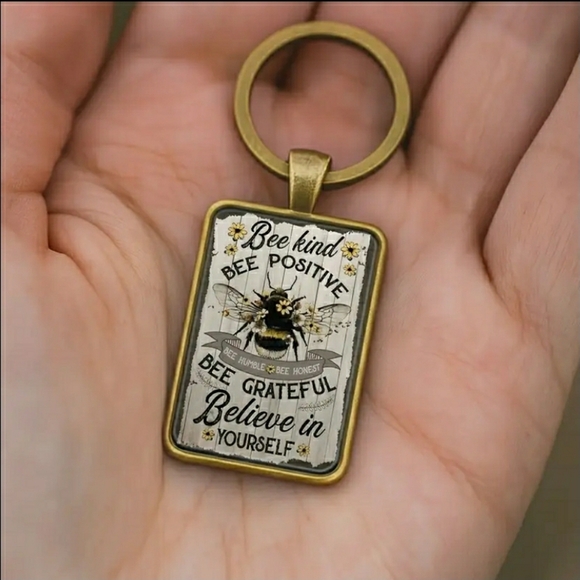 Gold 'Bee Kind' 'Bee-Positive' 'BELIEVE IN YOURSELF' Key Chain - Picture 4 of 5